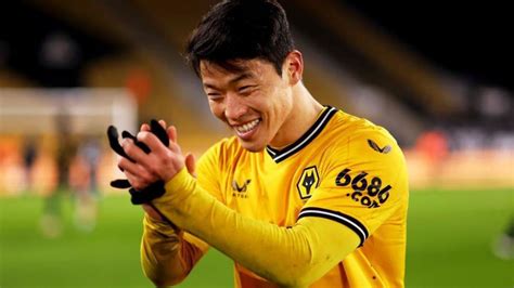 hwang hee-chan|Hee Chan Hwang new Wolves contract shows 'real commitment .